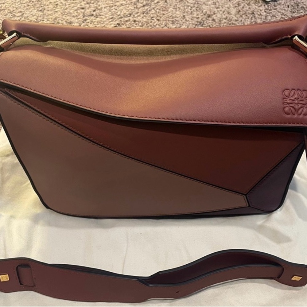 Tricolor Loewe Puzzle Medium